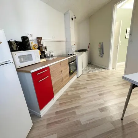 Maison Avec Garage - Centre - - 6 Pers Holiday home