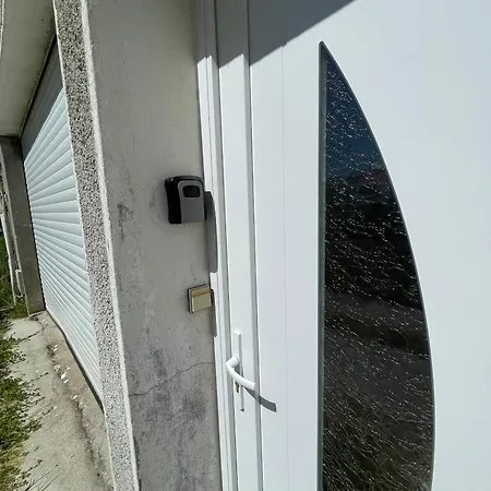 Holiday home Maison Avec Garage - Centre - - 6 Pers Royan